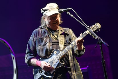 Neil Young tritt am 28. Juni beim Glastonbury Festival in England auf.