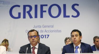 Los consejeros delegados con carácter solidario de Grífols, Raimon Grífols (izquierda), y Víctor Grífols Deu.