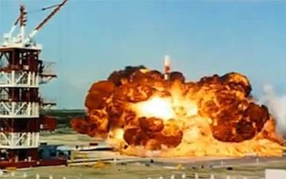 Explosión del 'Vanguard' tras su lanzamiento.