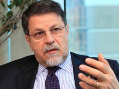 El vicepresidente del Banco Mundial (BM) para la región, Hasan Tuluy, habla este 15 de marzo, en Ciudad de Panamá.