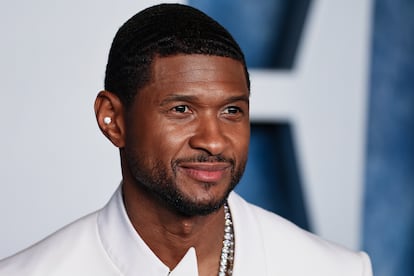 Usher, en la fiesta posterior a los Oscar organizada por Vanity Fair el 12 de marzo de 2023 en Beverly Hills, California.