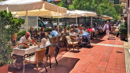 El bar Richelieu, en el paseo de Eduardo Dato, en Chamberí.