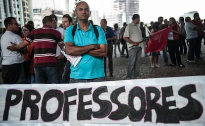 Professor da rede p&uacute;blica de S&atilde;o Paulo em greve no ano passado.