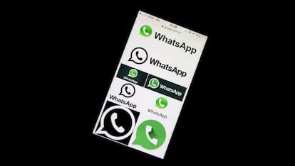 La aplicación de WhatApp, en un teléfono móvil brasileño.