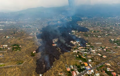 Una de las lenguas de lava del volcán de La Palma.