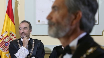 El presidente del Tribunal Supremo y del CGPJ, Carlos Lesmes, en primer plano, y Manuel Marchena, presidente de la Sala Penal del alto tribunal, en septiembre de 2019.