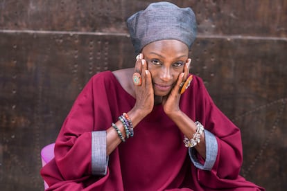 Mouna Ndiaye, afamada actriz franco-burkinesa, en el Dakar Séries en junio de 2023.