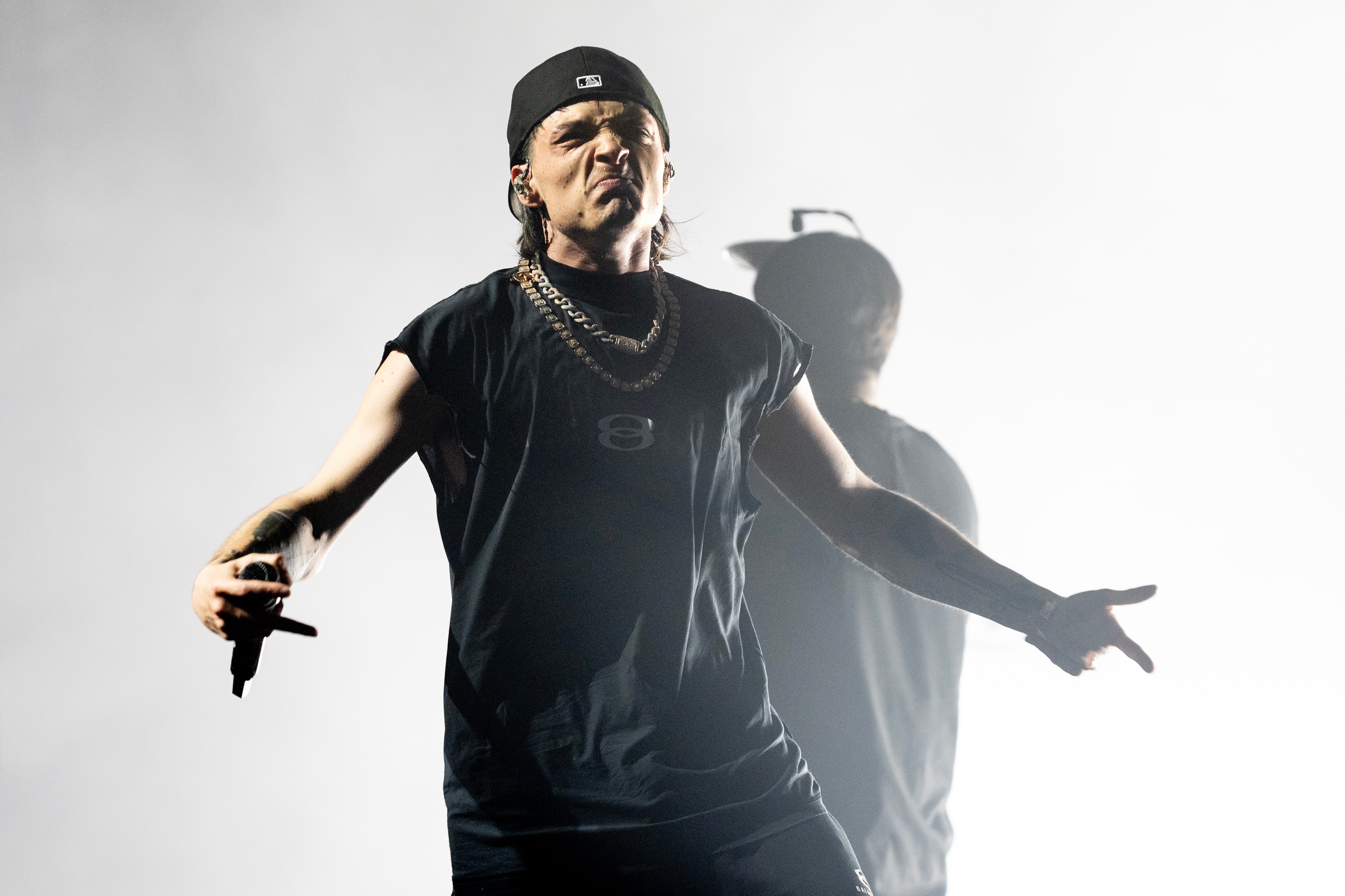 Peso Pluma prepara una gira por Estados Unidos tras cerrar con fuerza el 2025