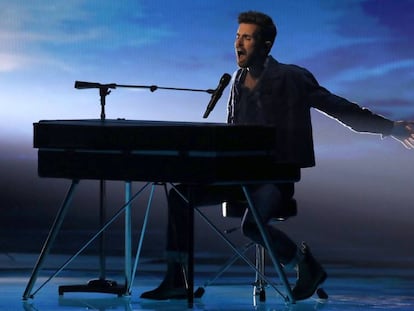 Duncan Laurence, el representante de Holanda, durante su actuación en el Festival de Eurovisión.