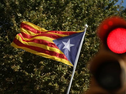 A pro-independence flag on a Barcelona street.