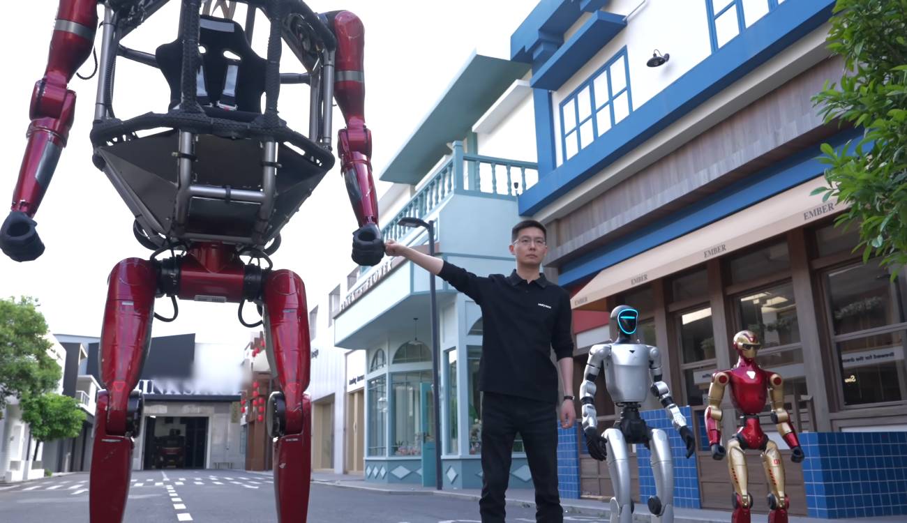 Unitree ya vende un mecha pilotable: mide 2,7 metros y puede transformarse en robot cuadrúpedo