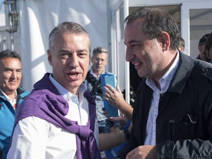 Ramon Espadaler amb Íñigo Urkullu, ahir a l'Alderdi Eguna.