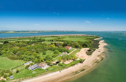 Vista aérea de la isla de Osea (Essex), en venta por un precio inicial de casi 30 millones de euros.