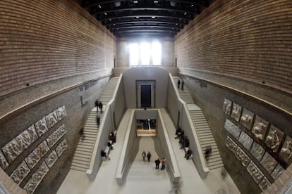 Interior del Neues Museum, remodelado por David Chipperfield. 