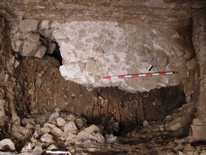 An overview of the pit excavated in the Basilica of Sant Just i Pastor.