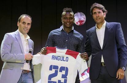 Presentacin del "Tin" Angulo como nuevo jugador del Granada.