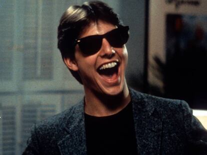 Un jovencísimo Tom Cruise, en una escena de 'Risky Business' (1983), justo al principio de su carrera. A pesar de lo que se castiga en los rodajes, tampoco ha cambiado tanto en estos casi 40 años.