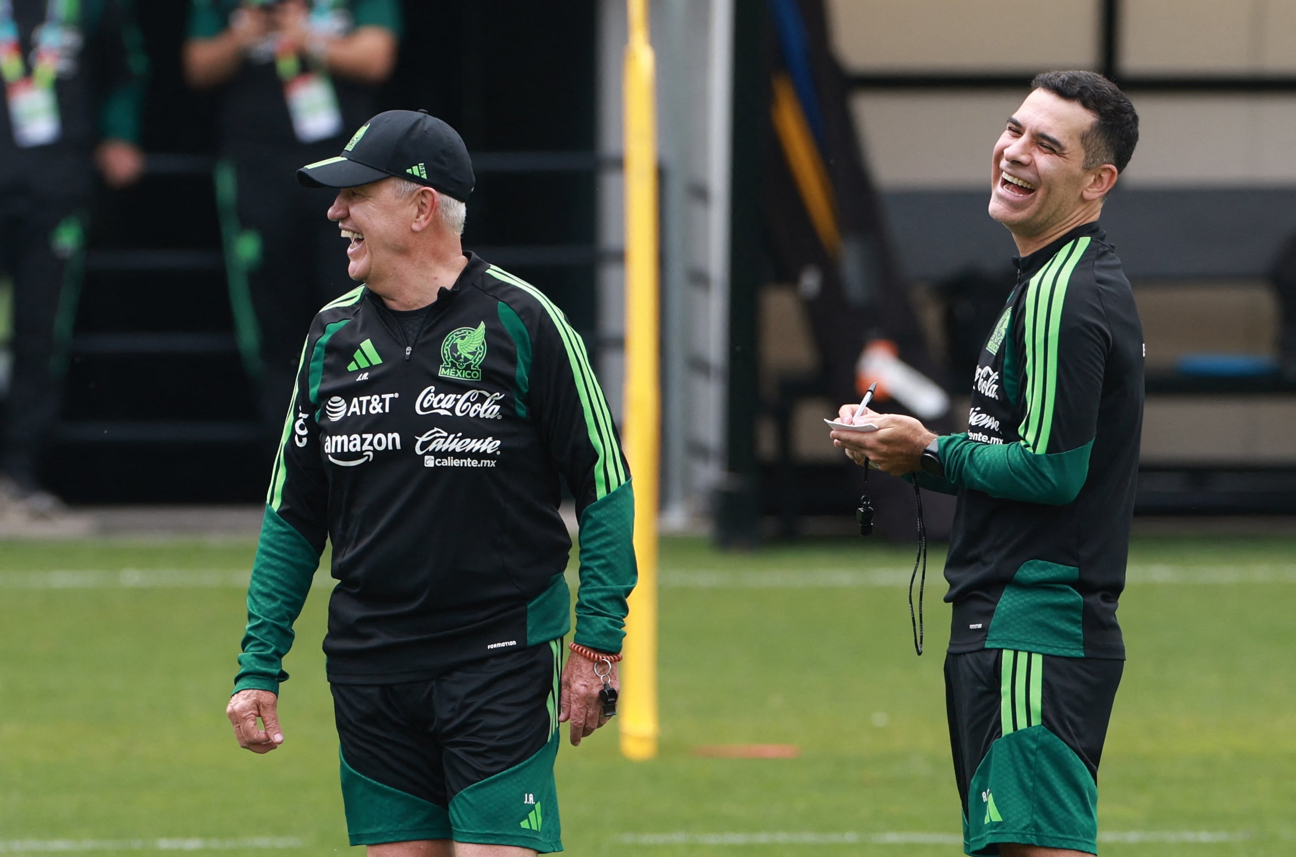 Javier Aguirre y Rafa Márquez: pegamento emocional para Méxi