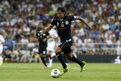 Raúl, con el Sadd en el trofeo Santiago Bernabéu 2013.