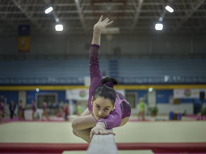 La gimnasta Ana Pérez en el pabellón Amate de Sevilla.