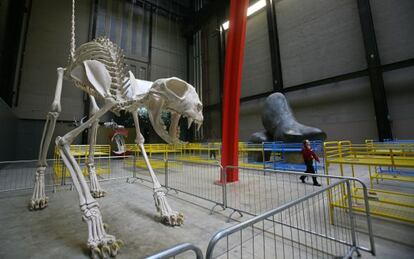 TH.2058, instalación de Dominique Gonzalez-Foerster en la Tate Modern de Londres en 2008.