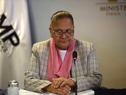 Fotografía de archivo fechada el 10 de agosto de 2018 que muestra a la fiscal general de Guatemala, María Consuelo Porras, durante una rueda de prensa en Ciudad Guatemala.