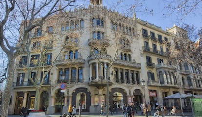 La Casa Lle&oacute; i Morera, con la tribuna del piso principal. 