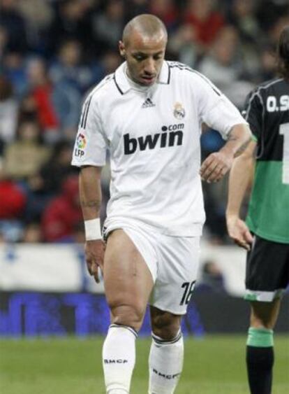 Faubert, en un encuentro con el Madrid en 2009.