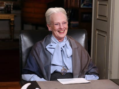 La reina Margarita de Dinamarca en el palacio de Amalienborg, en el discurso para celebrar la llegada del año nuevo 2020.
.
 *** Local Caption *** 35031138