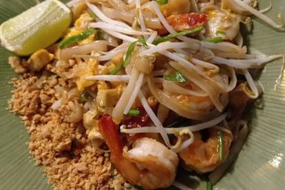 'Pad thai kung', uno de los platos más demandados en el restaurante