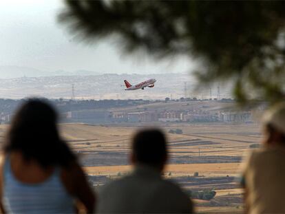 Mirador en Paracuellos de Jarama, desde donde se divisan los restos del avión de Spanair.