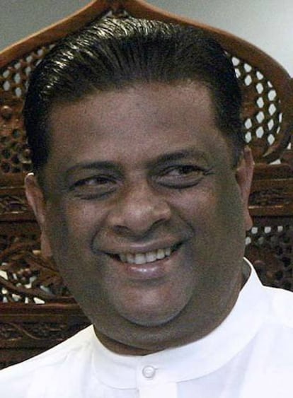 Imagen del ministro de Obras Públicas de Sri Lanka en julio de 2006