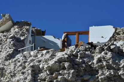 Vista de una casa destruida en la localidad de Norcia, el 31 de octubre.