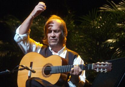 El Festival Internacional del Cante de las Minas de La Unión (Murcia) cerró su 45ª edición, en la que rendía homenaje a Carlos Saura, con el concierto de Paco de Lucía, el 9 de agosto de 2005.