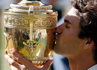 Un años después, en 2006, volvió a conquistar el título ante Nadal (6-0, 7-6, 6-7, 6-3)