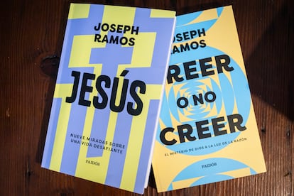 Dos de los libros escritos por Ramos.