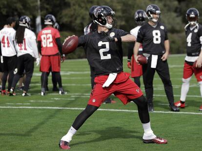 El mariscal de campo de Atlanta Falcons, Matt Ryan, durante el fin de semana