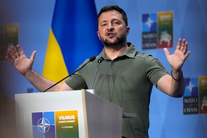 El presidente de Ucrania, Volodímir Zelenski, durante una conferencia de prensa en la cumbre de la OTAN en Vilnius el pasado día 12.