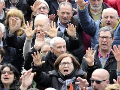 Decenas de miles de personas se han movilizado por toda España contra la subida de las pensiones de solo el 0,25%