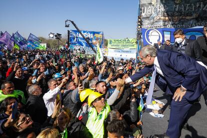 Alberto Fernández en un mitin en Buenos Aires