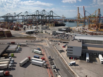 Las instalaciones del puerto de Valencia.