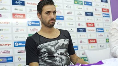 Nuno Silva durante su presentación con el Jaén.