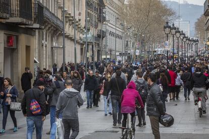 L&rsquo;avinguda del Portal de l&rsquo;&Agrave;ngel fa 30 anys que &eacute;s un carrer de vianants. 