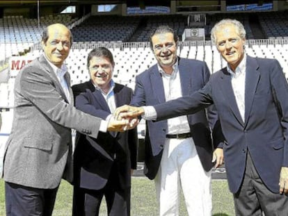 Manuel Llorente, José Luis Olivas (expresidente de Bancaja), Gerardo Camps(exvicepresidente del Consell) y José Carlos de Miguel (de la Fundación del Valencia).