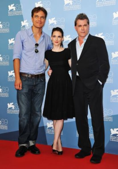 Michael Shannon, Winona Ryder y Ray Liotta en Venecia