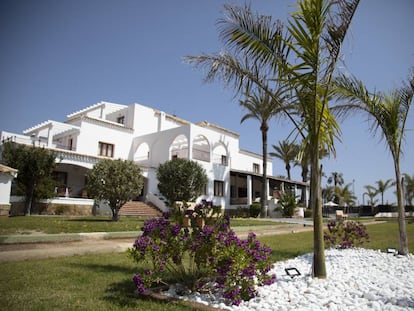 El hotel Jardines de la Mata, en Mojácar (Almería).