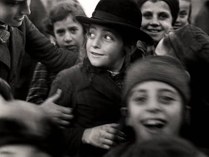 Niños de un colegio judío, Mukacevo, ca. 1935–38