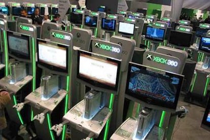 Las nuevas Xbox 360, en su presentación en Amsterdam.
