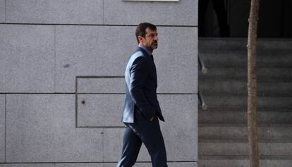 Ferr&aacute;n L&oacute;pez, actual jefe de los mossos, en sustituci&oacute;n de Trapero, sale de la Audiencia Nacional tras declarar. 