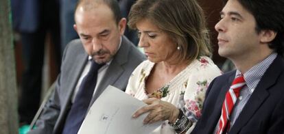 Manglano, Botella y Villanueva, en la presentación de la campaña.